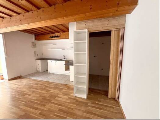 Wohnung zur Miete 378 € 3 Zimmer 63 m² 1. Geschoss Lanzenkirchen 2821