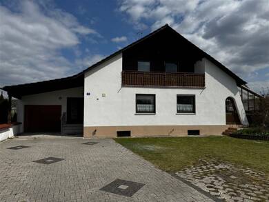 Mehrfamilienhaus zum Kauf 790.000 € 8 Zimmer 213 m² 956 m² Grundstück frei ab sofort Schulstraße 90 Heinrichsheim Neuburg a d Donau 86633