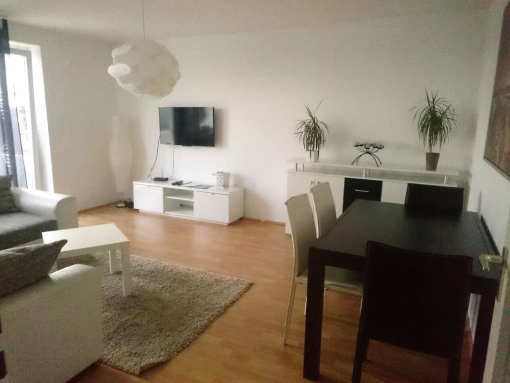 Wohnung zur Miete Wohnen auf Zeit 1.550 € 2 Zimmer 57 m²<br/>Wohnfläche 01.01.2025<br/>Verfügbarkeit Am Kaninsberg Königsdorf Frechen 50226