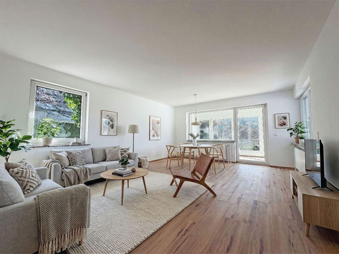 Immobilie in Bad Tabarz - Traumhaus im Bungalowstil mit Inselsberg-Blick in Bestlage von Bad Tabarz - Bild 2