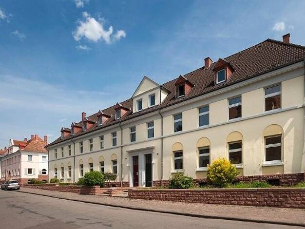 Wohnung zur Miete 889 € 4 Zimmer 120,9 m² 1. Geschoss frei ab 01.01.2027 Herzog-Wolfgang-Straße 19 Zweibrücken Zweibrücken 66482