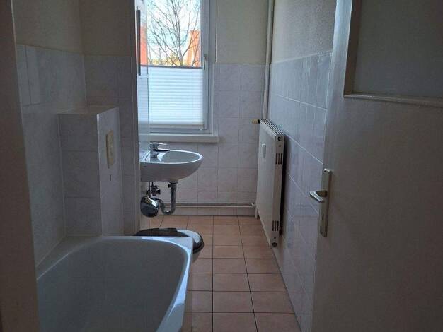 Wohnung zum Kauf 105.000 € 4 Zimmer 72,4 m² EG Milmersdorf 17268