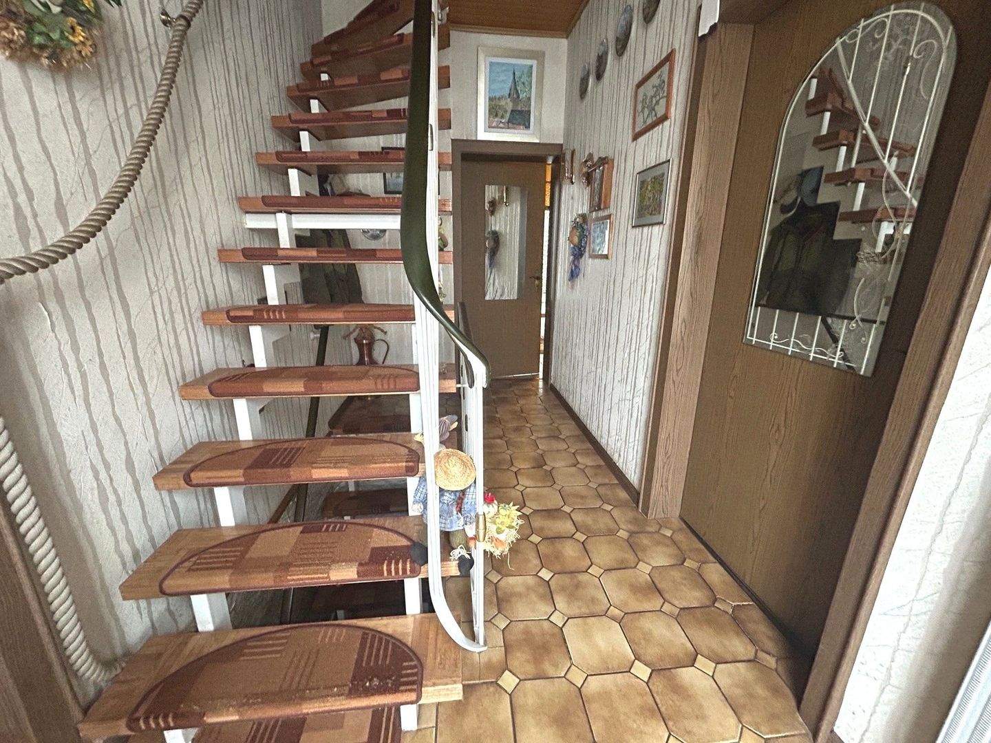Mehrfamilienhaus zum Kauf - Ansicht 2