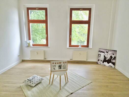 Wohnung zur Miete 339 € 2 Zimmer 62 m² EG Crimmitschau 08451