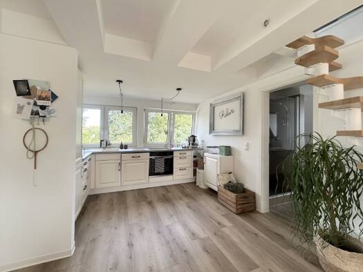 Wohnung zur Miete 650 € 2,5 Zimmer 62 m² frei ab 01.11.2025 Damgartener Chaussee 57 Ribnitz Ribnitz-Damgarten 18311
