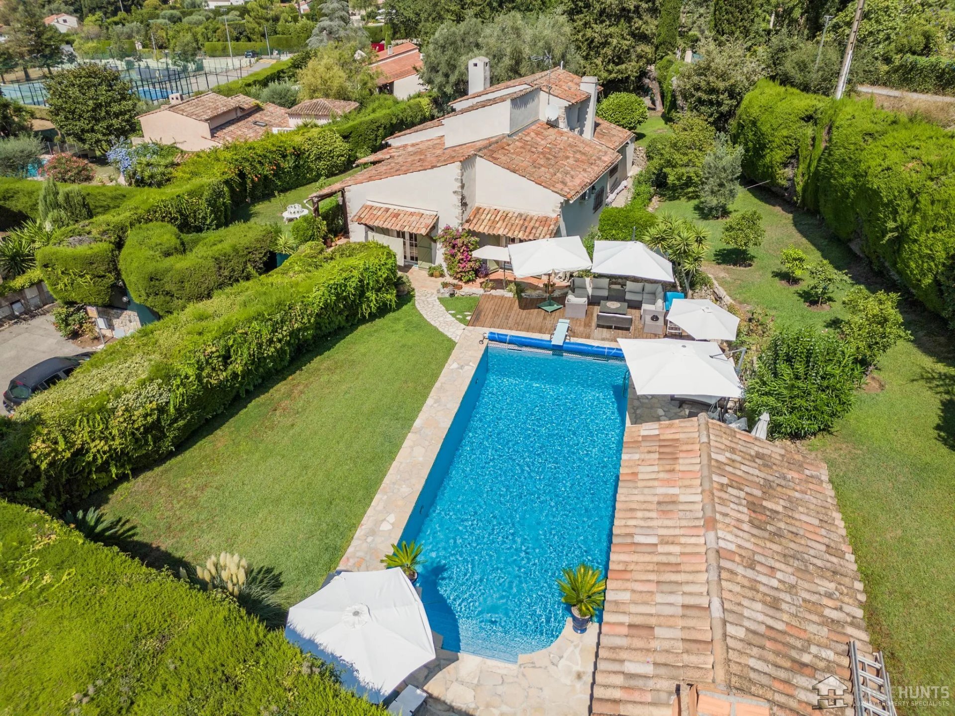 Einfamilienhaus zum Kauf 2.180.000 € 6 Zimmer 243,7 m²<br/>Wohnfläche 1.730 m²<br/>Grundstück MOUGINS 06250