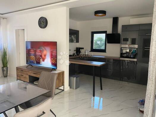 Haus zum Kauf 1.290.000 € 8 Zimmer 500 m² Srima, Vodice Vodice