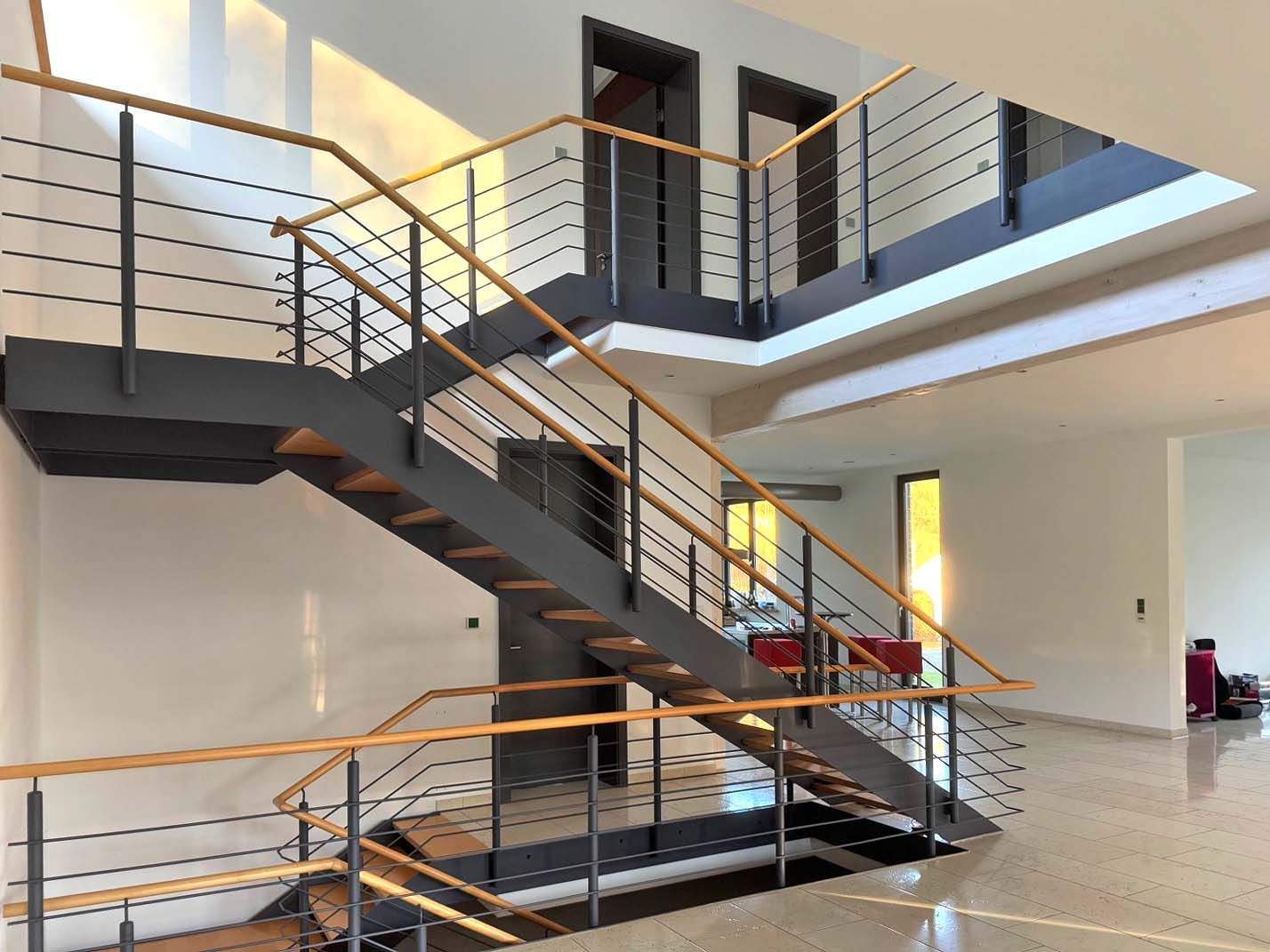 Immobilie in Eckental - Exklusives Villenanwesen mit separatem Gästehaus auf wunderbarem Parkgrundstück - Bild 1