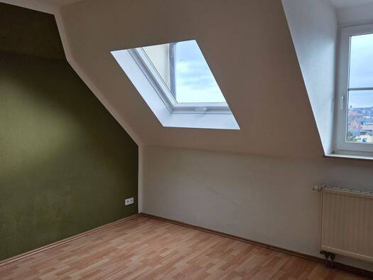 Maisonette zur Miete 460 € 3 Zimmer 82 m² 3. Geschoss frei ab 01.12.2026 Döbeln Döbeln 04720
