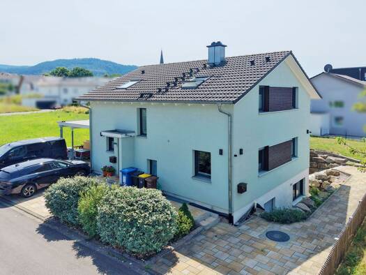 Einfamilienhaus zum Kauf 750.000 € 5 Zimmer 187,2 m² 477 m² Grundstück Steinbach Baden-Baden 76534