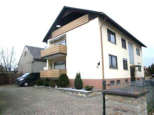 Mehrfamilienhaus zum Kauf 419.000 € 11 Zimmer 260,5 m² 754 m² Grundstück Röthlein 97520