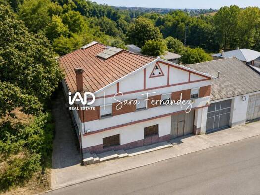 Haus zum Kauf 325.000 € 1 Zimmer 954 m² Puebla de Sanabria 49300
