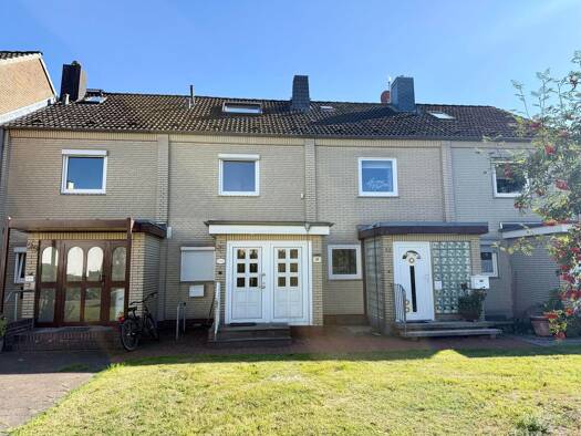 Reihenmittelhaus zum Kauf 189.000 € 2 Zimmer 81 m² 91 m² Grundstück St. Lorenz Nord St. Lorenz-Nord 23556