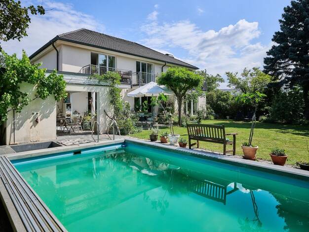 Einfamilienhaus zum Kauf 1.198.000 € 7 Zimmer 314,7 m² 1.181 m² Grundstück Straubing 94315