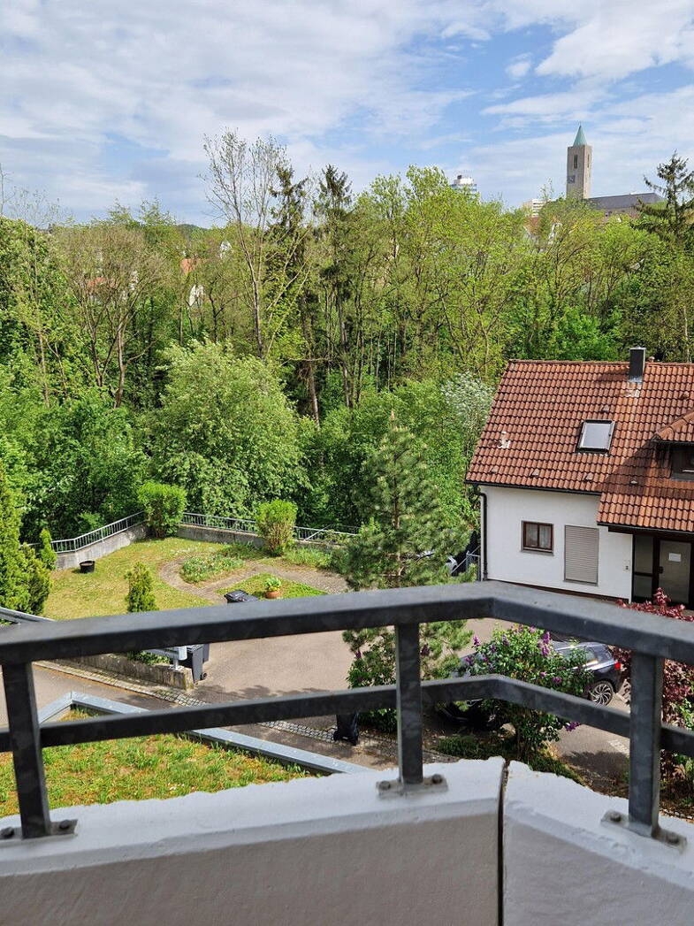 Wohnung zum Kauf provisionsfrei 498.000 € 5,5 Zimmer 133 m² Dachgeschoss, 2. Geschoss Leonberg Leonberg 71229