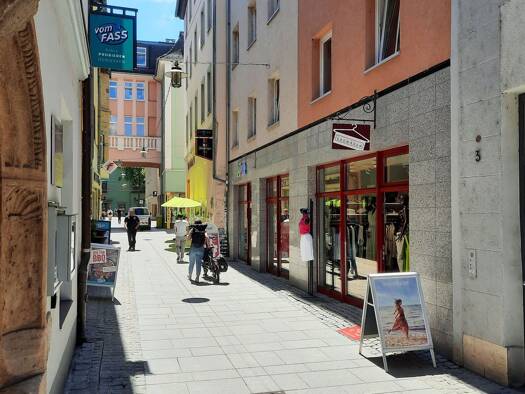 Ladenfläche zur Miete 1.100 € 2 Zimmer 45 m² Verkaufsfläche Zentrum Jena 07743