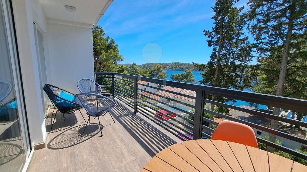 Haus zum Kauf 10 Zimmer 288 m² 408 m² Grundstück Mali Losinj 51550