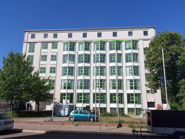 Wohn- und Geschäftshaus zum Kauf provisionsfrei als Kapitalanlage geeignet 10.800.000 € 8.204 m² 3.026 m² Grundstück Landsberger Straße 16 Freiimfelde Halle 06112