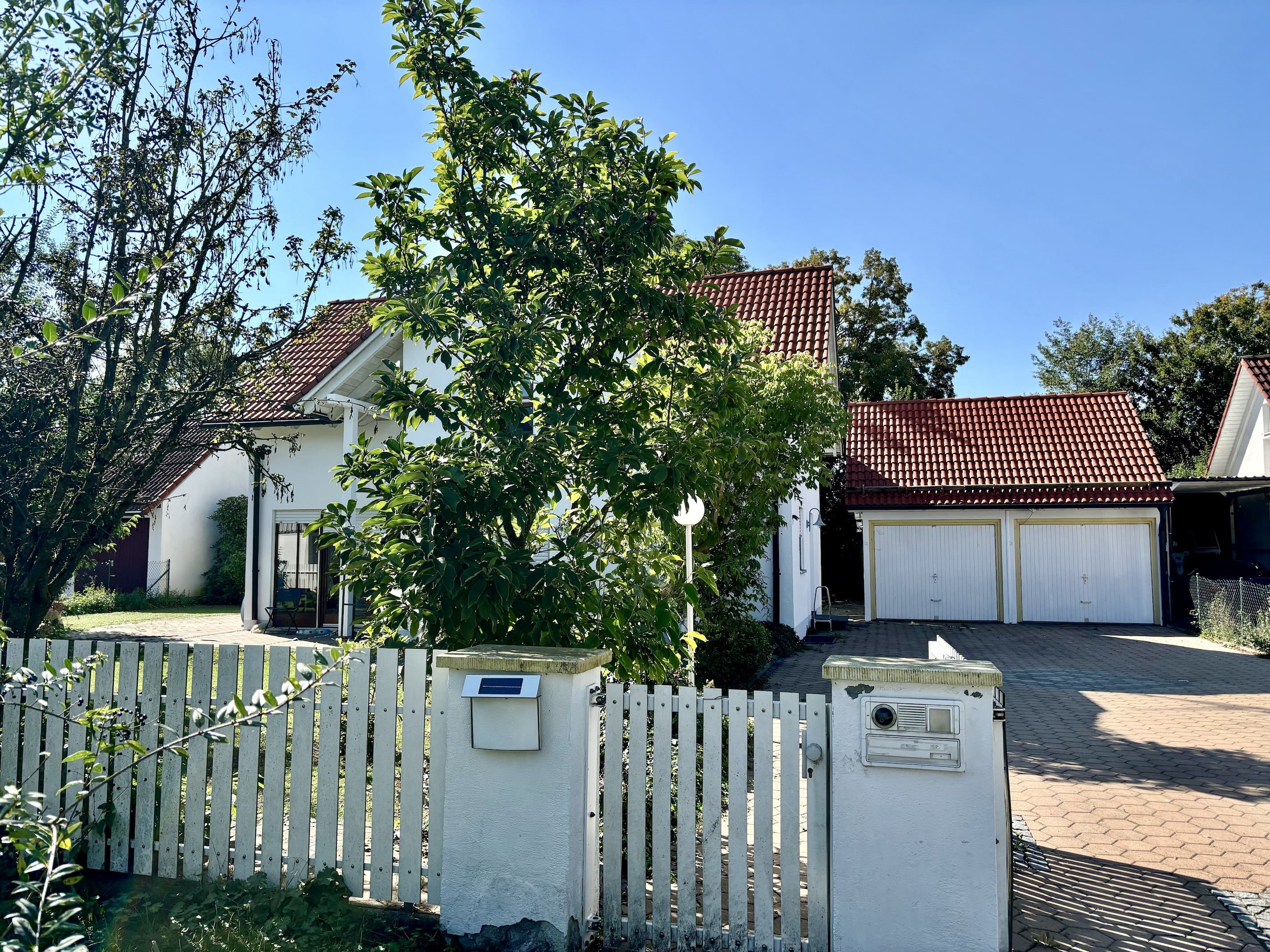 Einfamilienhaus zum Kauf 550.000 € 4 Zimmer 104,7 m²<br/>Wohnfläche 692 m²<br/>Grundstück 15.02.2025<br/>Verfügbarkeit Jengen Jengen 86860