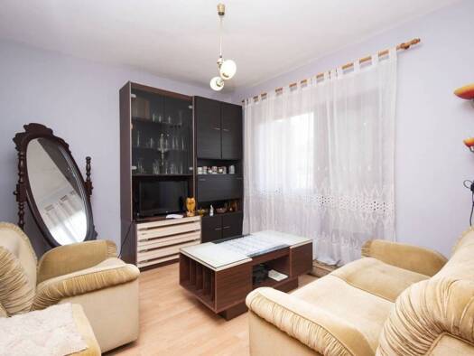Haus zum Kauf 250.000 € 2 Zimmer 122 m² Bilice