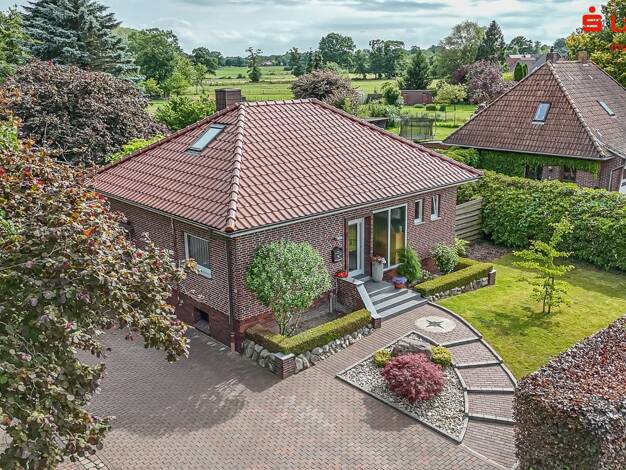 Einfamilienhaus zum Kauf 217.000 € 2 Zimmer 105,3 m² 654 m² Grundstück Steinhausen Bockhorn 26345