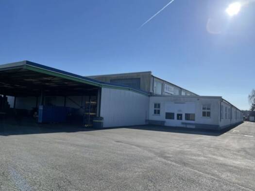 Produktionshalle zur Miete 5.000 m² Lagerfläche teilbar von 500 m² bis 5.000 m² Gebersdorf Nürnberg 90449