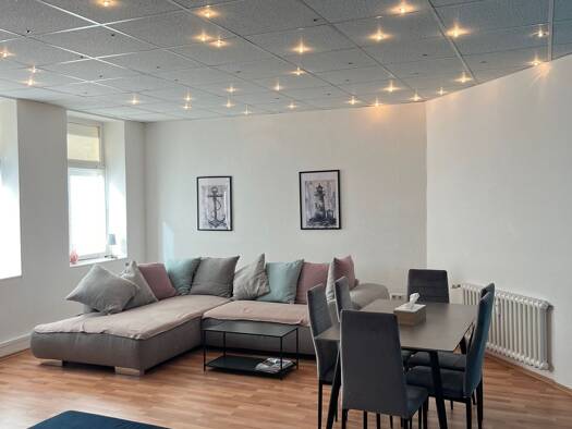 Wohnung zur Miete 920 € 2 Zimmer 85 m² frei ab sofort Altstadt Kiel 24103