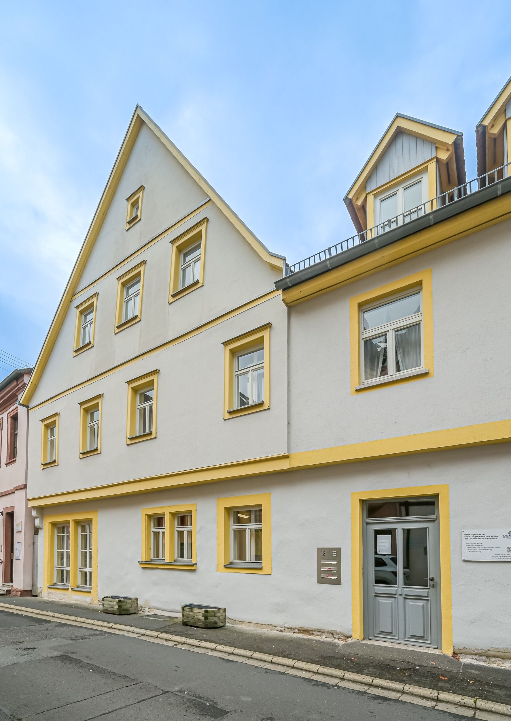 Bürofläche zur Miete 1.350 € 7 Zimmer 203 m²<br/>Bürofläche Karlstadt Karlstadt 97753