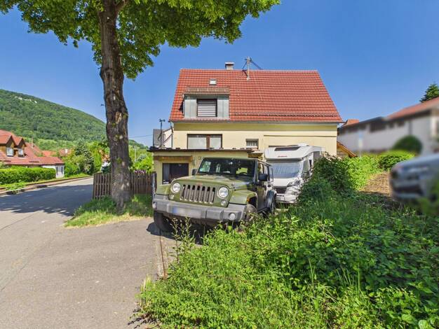 Einfamilienhaus zum Kauf 399.900 € 7 Zimmer 164 m² 406 m² Grundstück Unterlenningen Lenningen 73252