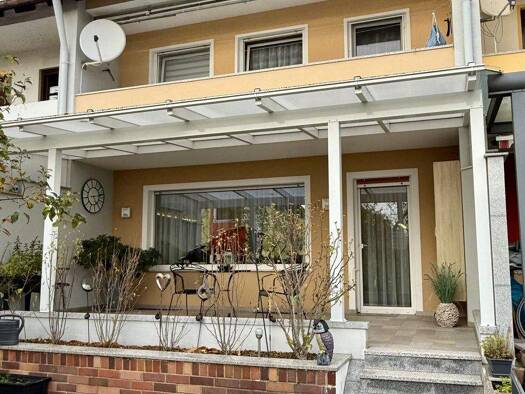 Reihenmittelhaus zum Kauf 499.000 € 5 Zimmer 133 m² 160 m² Grundstück frei ab 01.05.2026 Feucht 90537