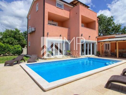 Einfamilienhaus zum Kauf 800.000 € 7 Zimmer 504 m² Grundstück Medulin 52203