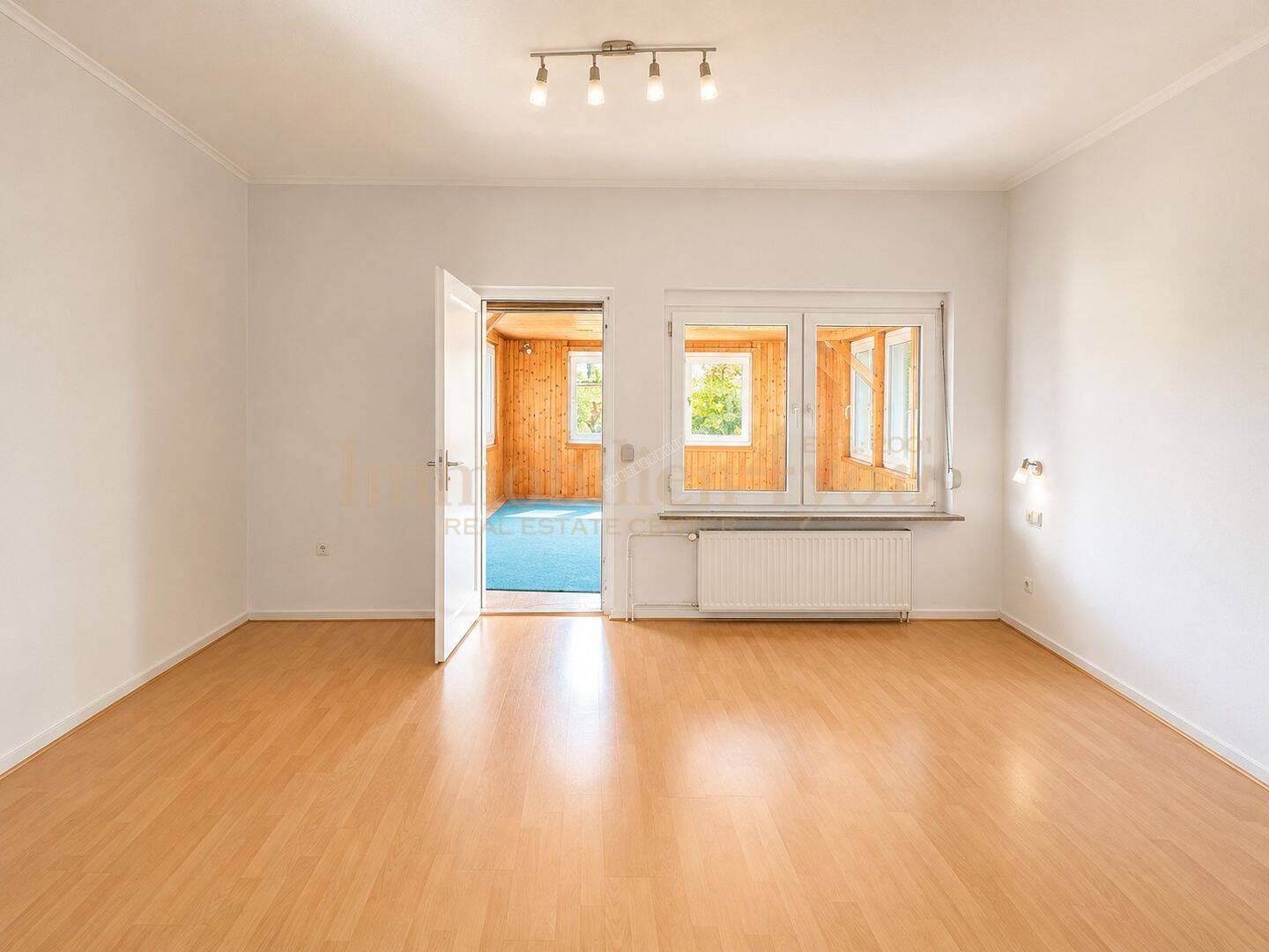 Einfamilienhaus zum Kauf - Mehr