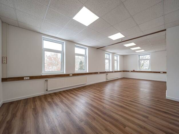 Büro zur Miete 9 € 14 Zimmer Etzhorn Oldenburg 26125