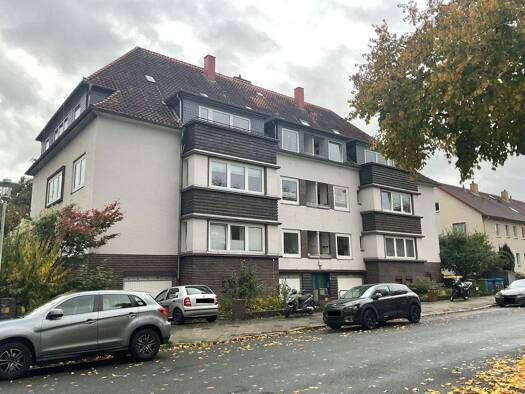 Mehrfamilienhaus zum Kauf 1.300.000 € 16 Zimmer 1.124 m² 1.012 m² Grundstück frei ab sofort Süd Hildesheim 31134