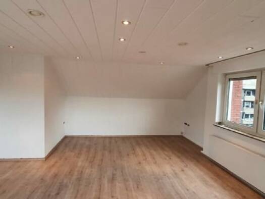 Studio zur Miete 630 € 2 Zimmer 75 m² 2. Geschoss frei ab sofort Lünen 44532