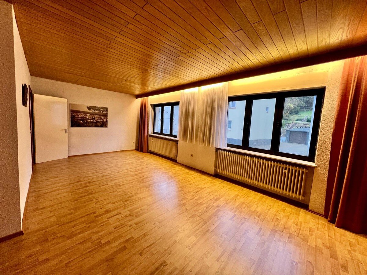 Einfamilienhaus zum Kauf 175.000 € 6 Zimmer 185 m²<br/>Wohnfläche Rohrbach Sankt Ingbert / Rohrbach 66386