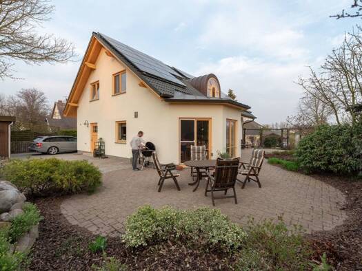 Einfamilienhaus zum Kauf 560.000 € 4 Zimmer 162 m² 1.683 m² Grundstück Altenhagen Kröpelin 18236