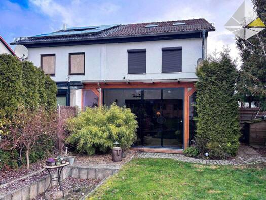 Doppelhaushälfte zum Kauf 299.000 € 4 Zimmer 124 m² 407 m² Grundstück Finowfurt Schorfheide 16244