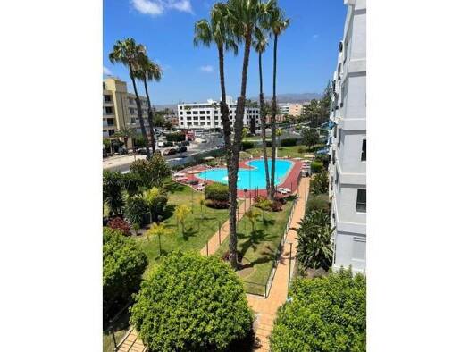 Wohnung zur Miete 1.300 € 2 Zimmer 60 m² San Bartolomé de Tirajana 35100