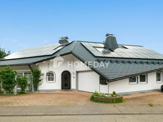 Einfamilienhaus zum Kauf 665.000 € 9 Zimmer 281,6 m² 912 m² Grundstück Roßwangen Balingen - Roßwangen 72336