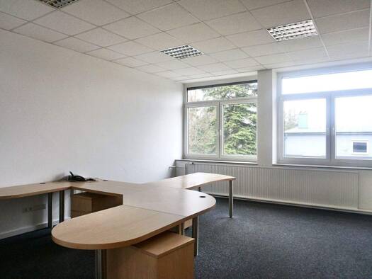 Bürofläche zur Miete 1.600 € 6 Zimmer Gersthofen 86368