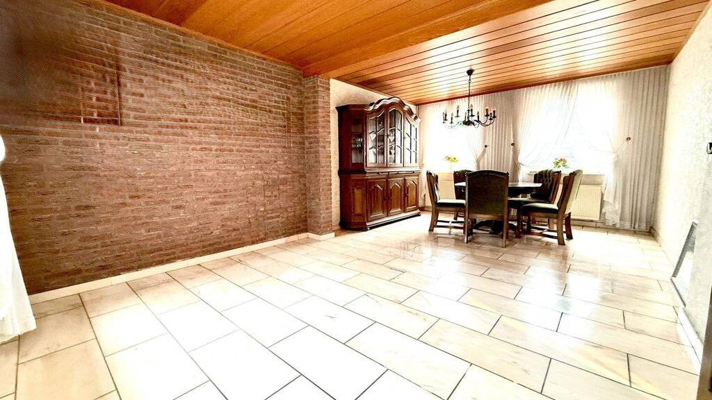 Reihenmittelhaus zum Kauf 239.000 € 5 Zimmer 130 m² 84 m² Grundstück Hochneukirch Jüchen 41363