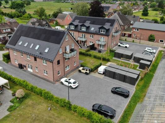 Mehrfamilienhaus zum Kauf als Kapitalanlage geeignet 5.250.000 € 1.087,1 m² 2.218 m² Grundstück Kirchwerder Hamburg 21037
