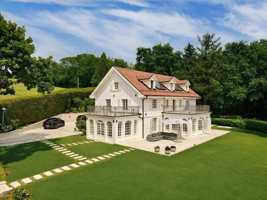 Einfamilienhaus zum Kauf 10 Zimmer 415 m² 3.680 m² Grundstück Begnins Begnins 1268