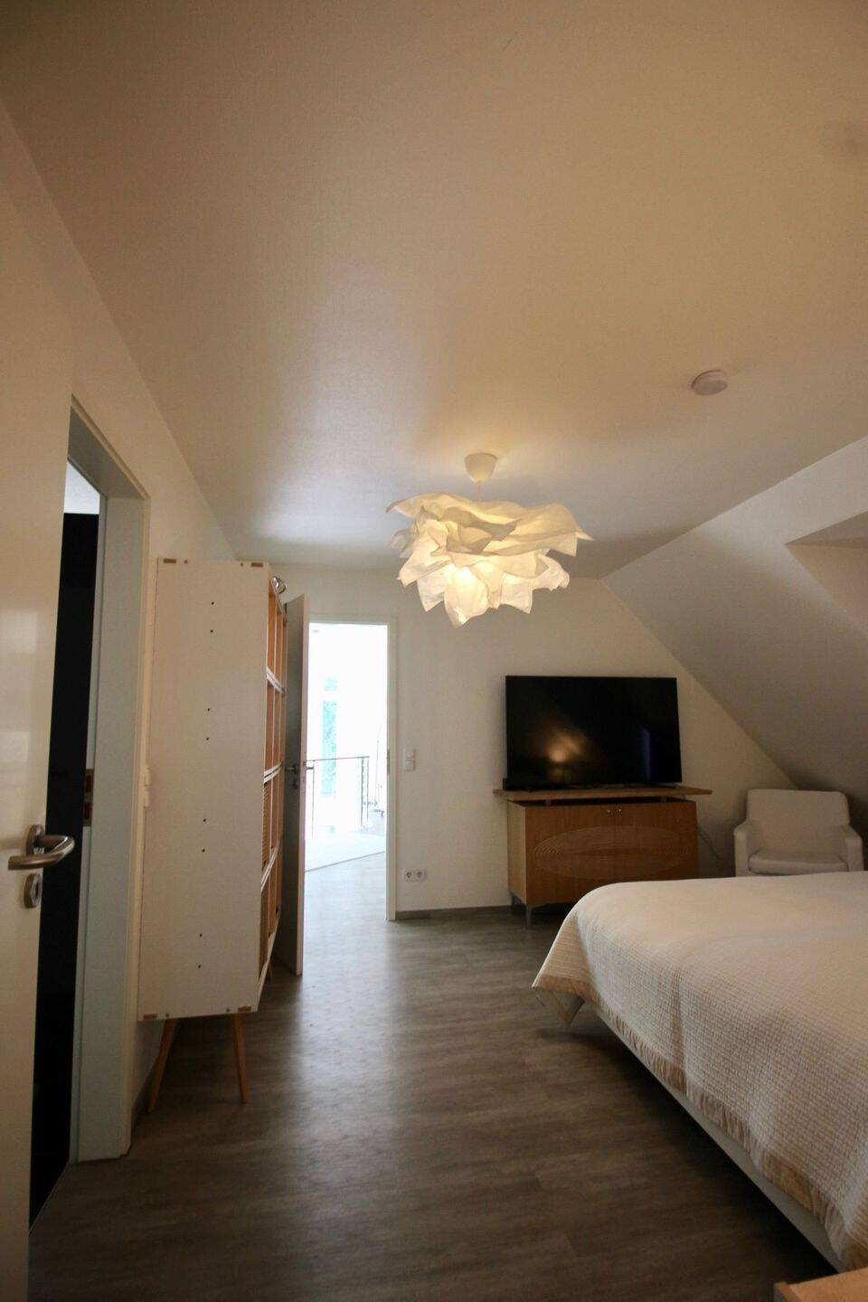 Property thumbnail 36