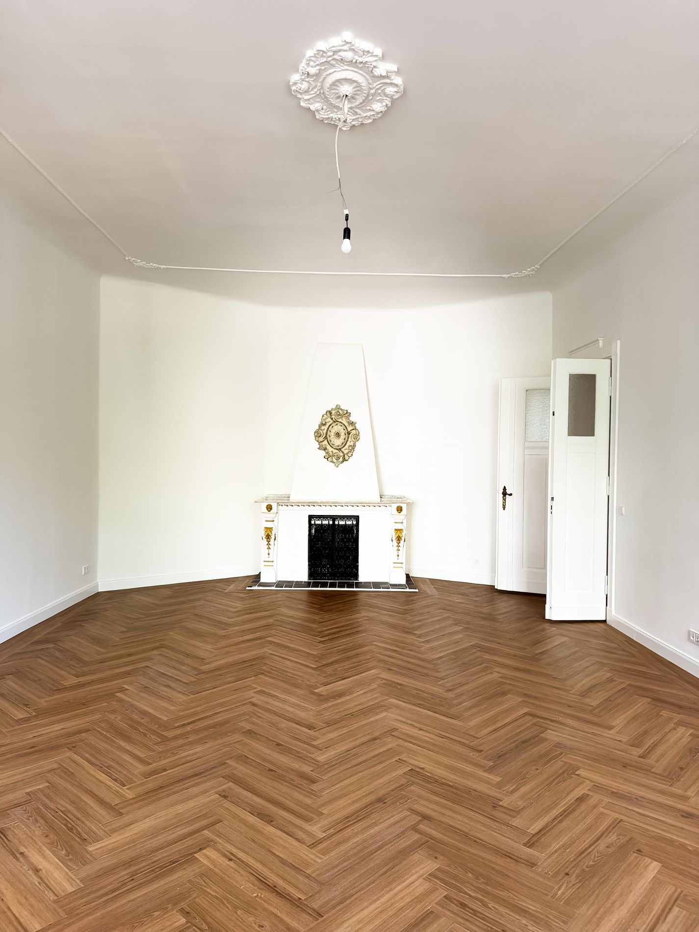 Wohnung zur Miete 3.710 € 5 Zimmer 211 m²<br/>Wohnfläche 1.<br/>Geschoss ab sofort<br/>Verfügbarkeit Wilmersdorf Berlin 10709