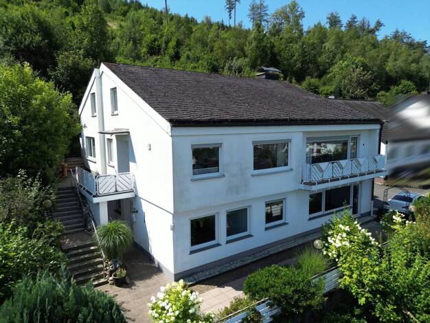 Einfamilienhaus zum Kauf 320.000 € 8 Zimmer 250 m² 601 m² Grundstück Altenhundem Lennestadt 57368