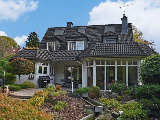 Einfamilienhaus zum Kauf 1.350.000 € 6 Zimmer 242 m² 1.058 m² Grundstück Werden Essen 45239