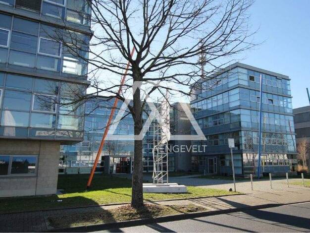 Bürofläche zur Miete 5.441,3 m² Bürofläche teilbar ab 339,9 m² Tiefenbroich Ratingen 40880