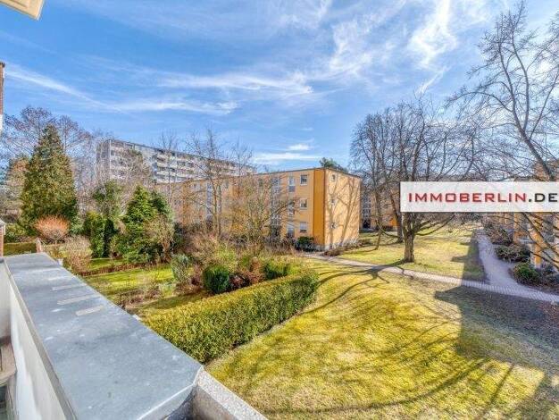 Wohnung zum Kauf 305.000 € 2 Zimmer 63 m² 1. Geschoss Buckow Berlin 12351